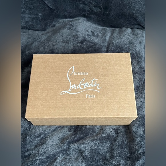 NEW LOUBOUTIN - Picture 3 of 12